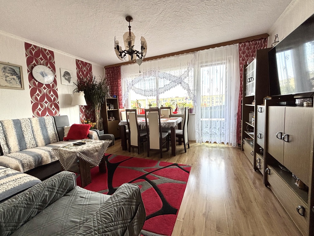 Mieszkanie 3 pokoje w centrum Polic! (1)