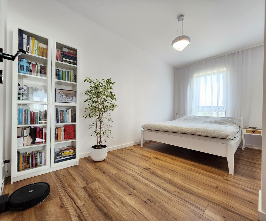 Apartament +ogródek+2 garaże- ul. Ostrowska (7)