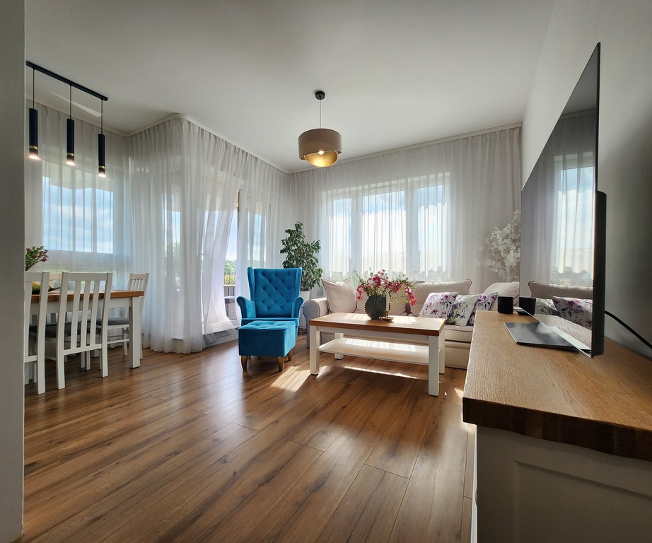 Apartament +ogródek+2 garaże- ul. Ostrowska (2)