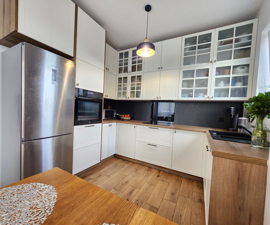 Apartament +ogródek+2 garaże- ul. Ostrowska (6)
