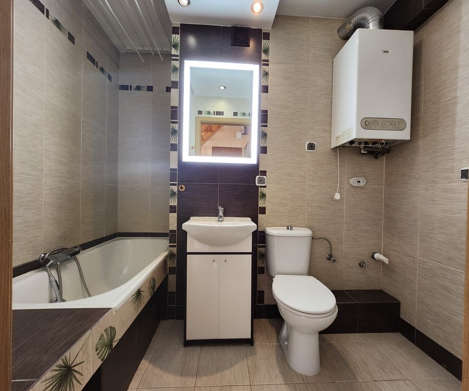 Dwupoziomowe mieszkanie z balkonem- Os. Bukowo (9)