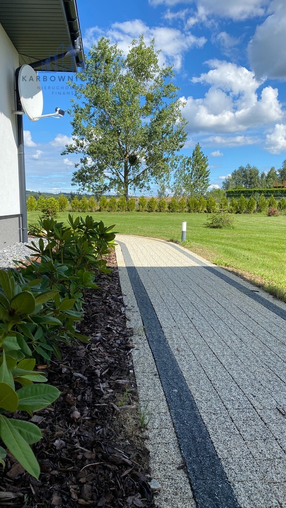 Nowoczesny dom dla wymagających w cenie mieszkania (5)