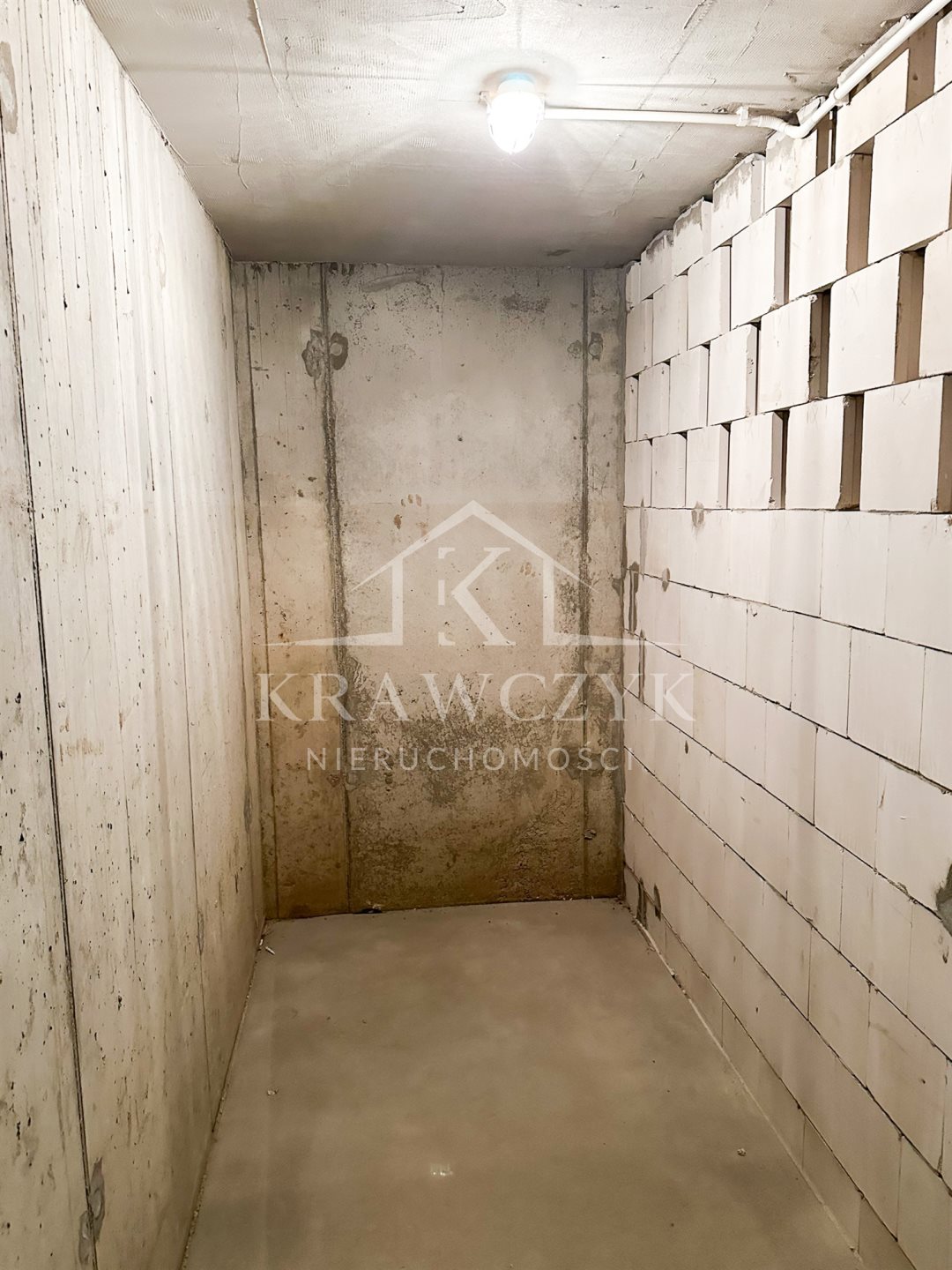 Osiedle zamknięte, miejsce post., komórka lokators (16)