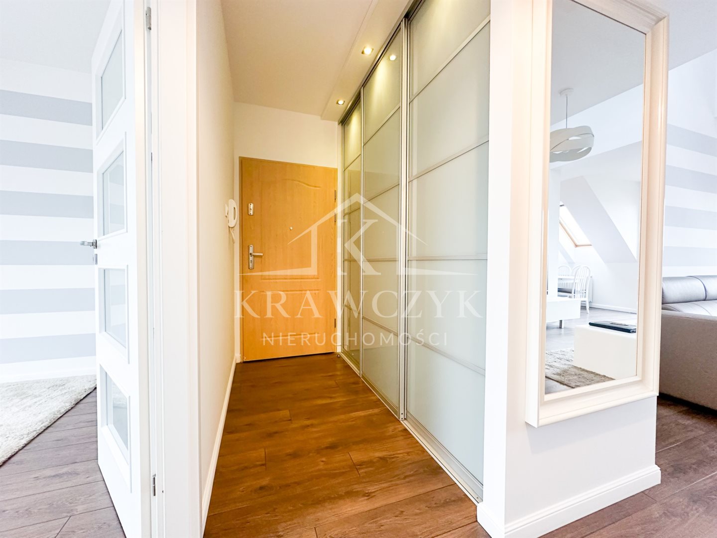 Osiedle zamknięte, miejsce post., komórka lokators (7)