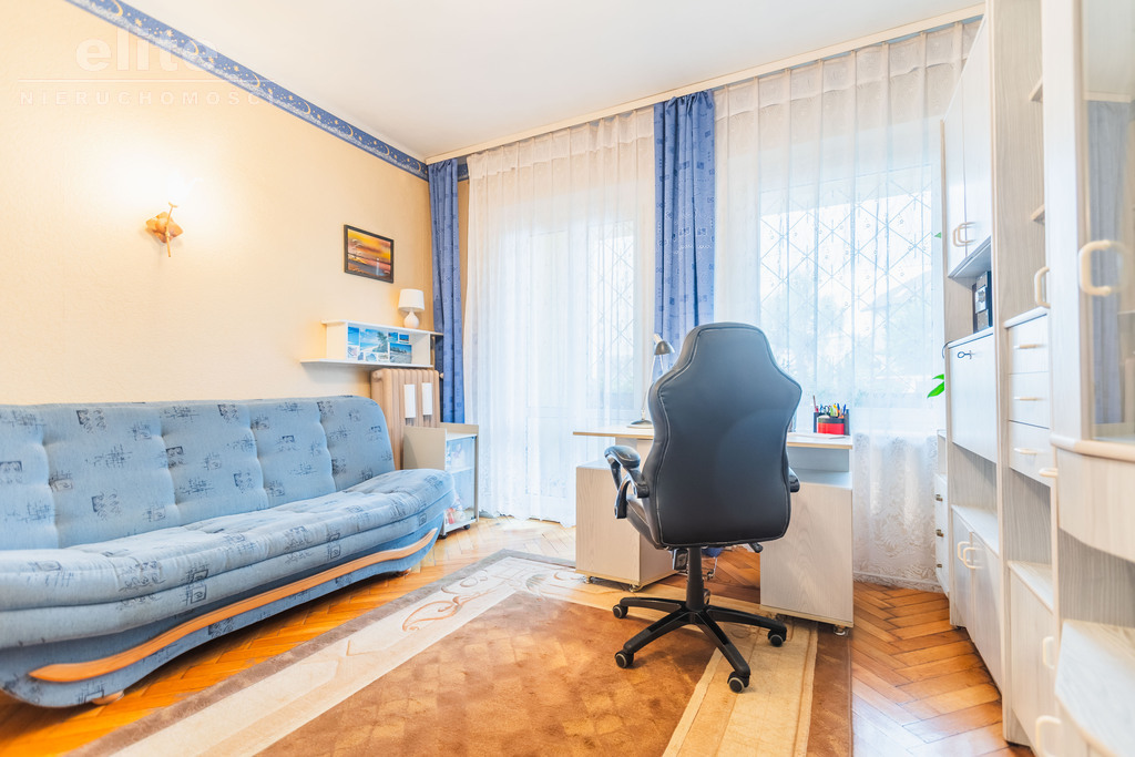 Na sprzedaż 3 pokoje z balkonem - POGODNO (7)