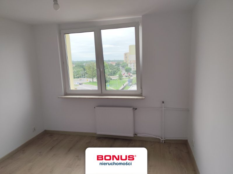 Trzy pokoje na Gumieńcach (1)