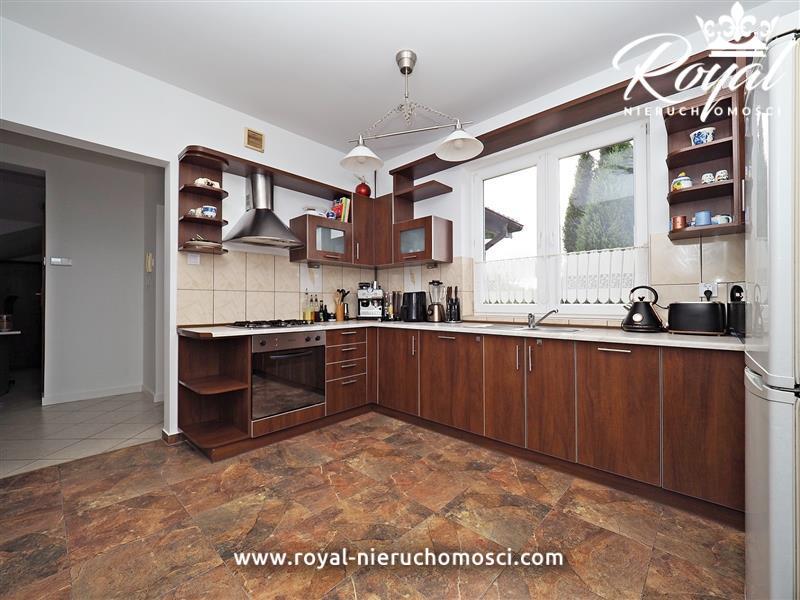 Klasyczny dom na Unii Europejskiej - 6 pokoi (11)