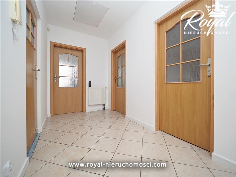 Klasyczny dom na Unii Europejskiej - 6 pokoi (15)