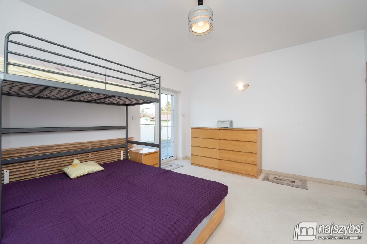 Kołobrzeg- przestronny dom 12km od Kołobrzegu  (19)