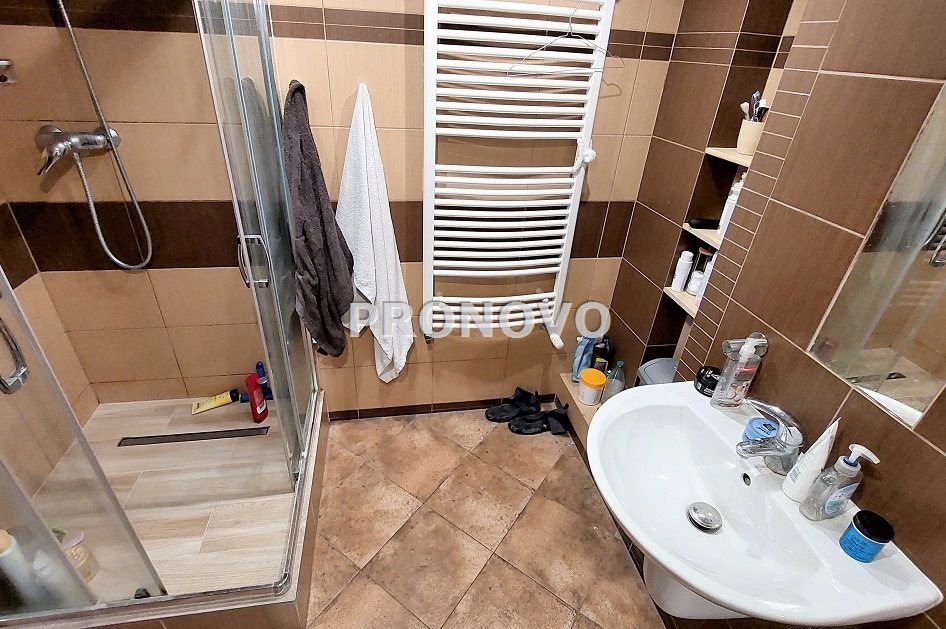 Pokójw w 4 pokojowym mieszkaniu Wały Chrobrego (13)