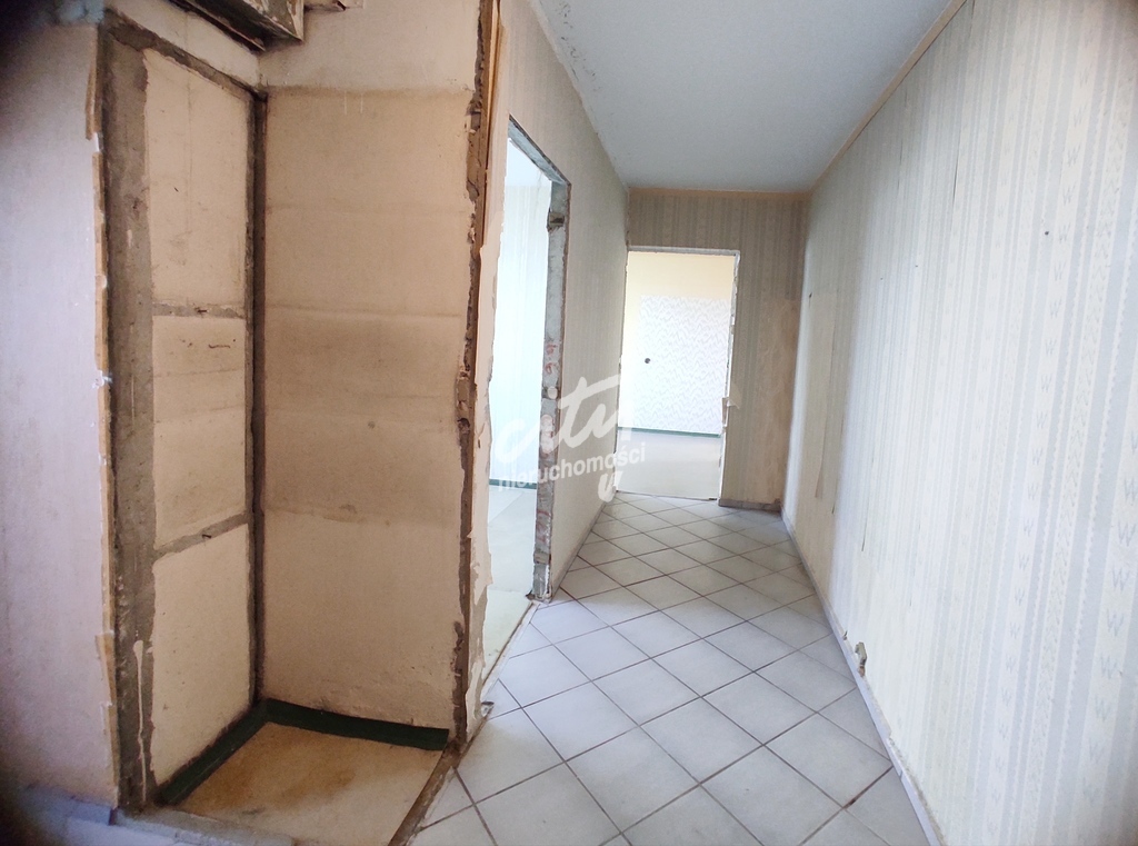 3-pok mieszkanie, balkon - z dużym potencjałem (5)