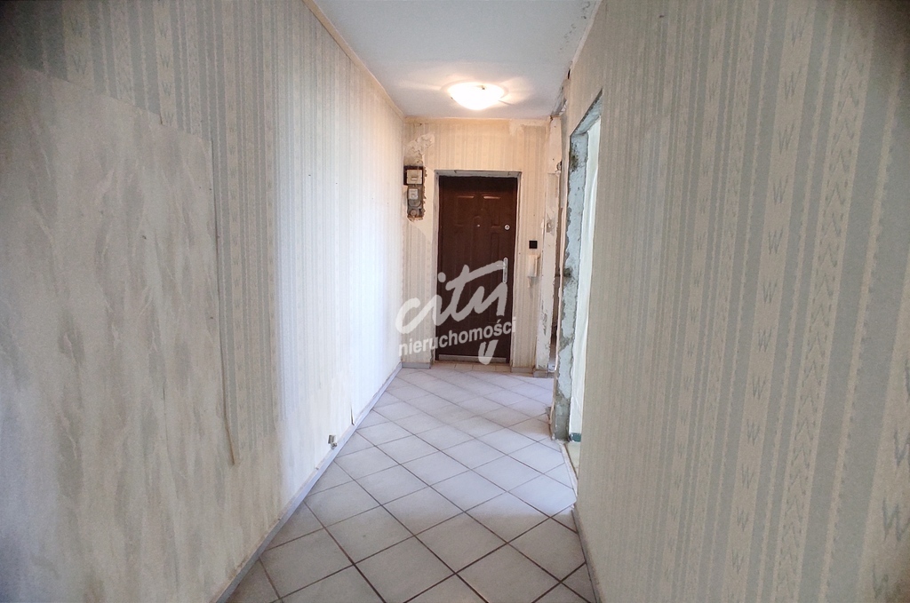 3-pok mieszkanie, balkon - z dużym potencjałem (6)