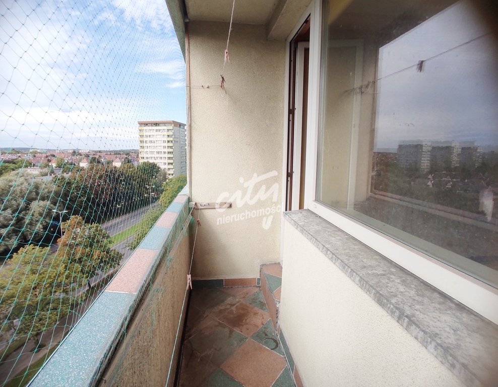 3-pok mieszkanie, balkon - z dużym potencjałem (12)