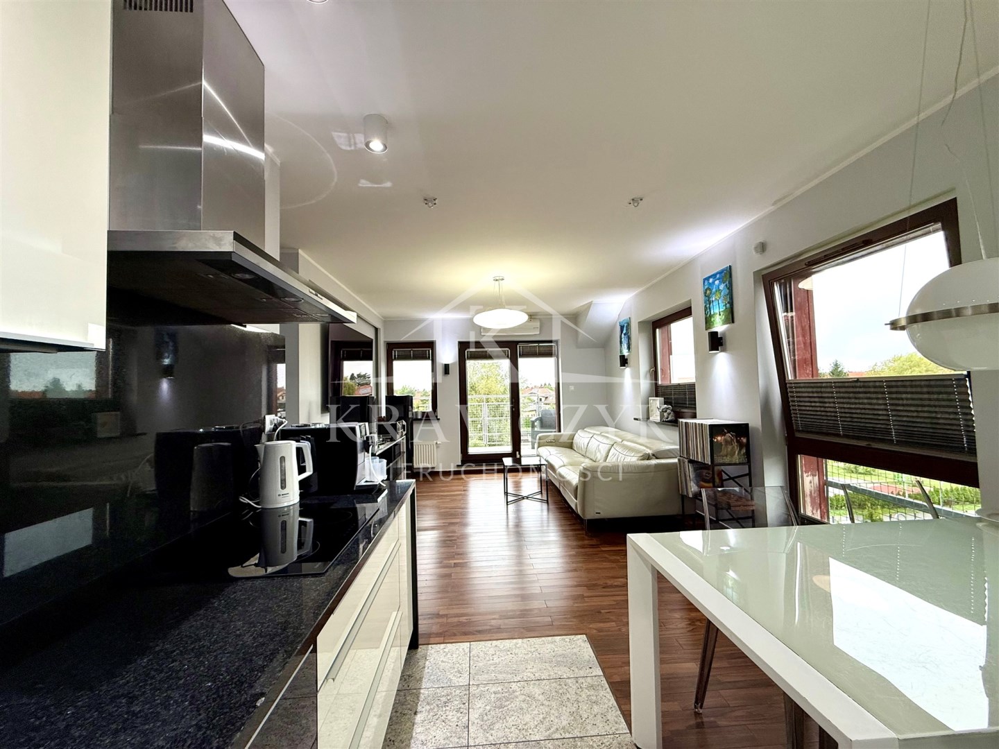 Warszewo 4pok.79,2m2-tarasy-garaze-piwnica-strych (4)