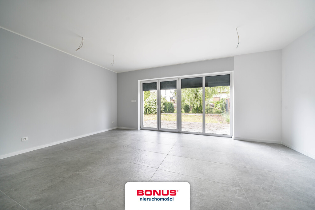 Bliźniak z garażem, zamknięta ulica z pozbruku (5)