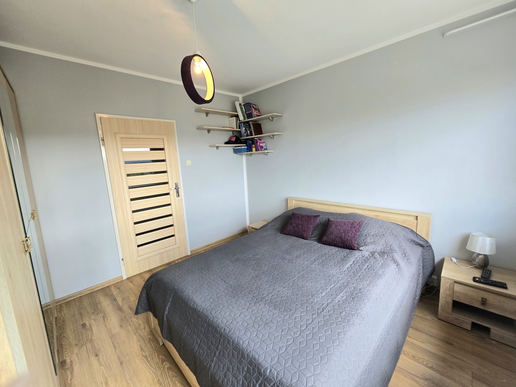 Przestronne mieszkanie w centrum Polic (14)