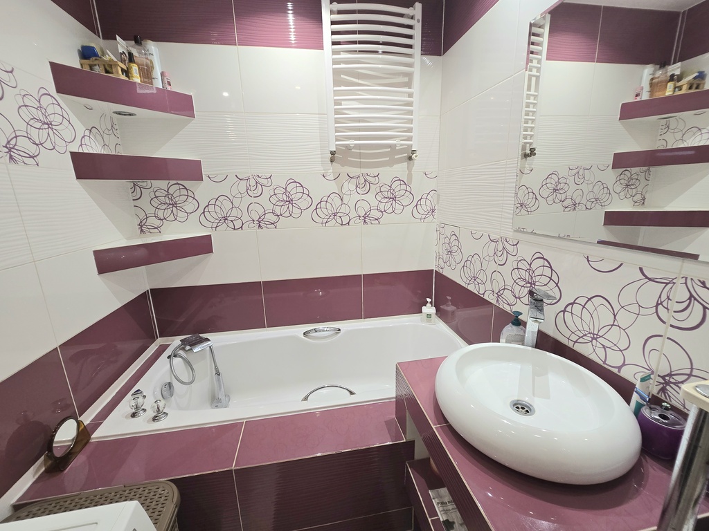 Przestronne mieszkanie w centrum Polic (18)