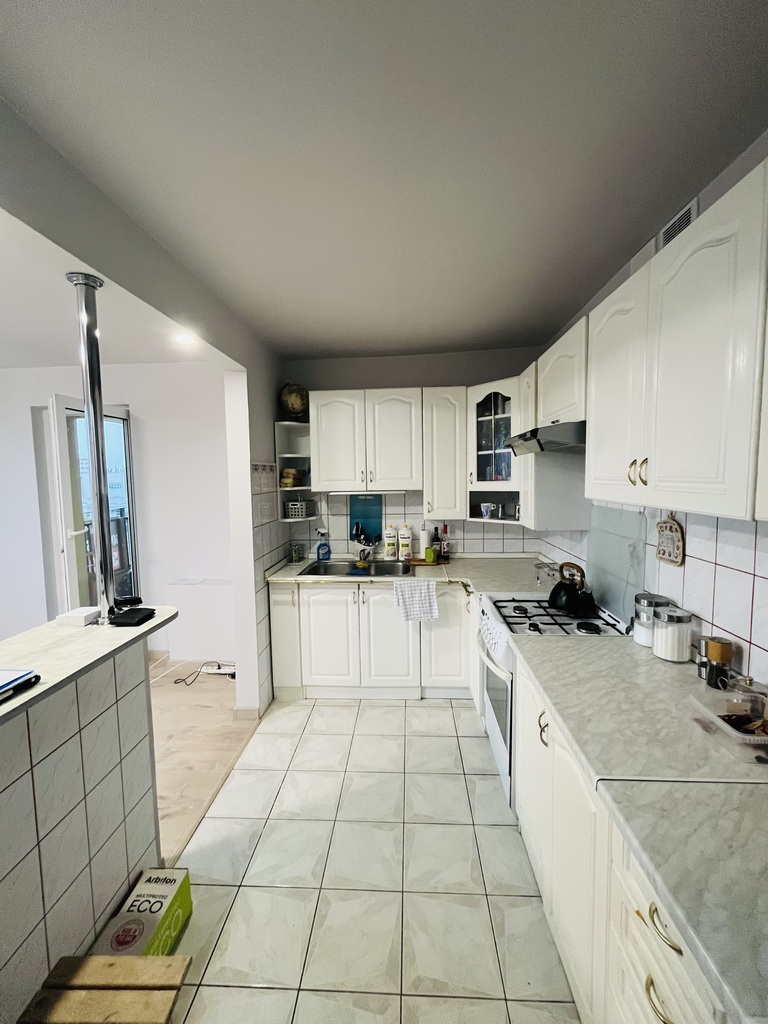 3 pokojowe mieszkanie z balkonem na Gumieńcach (4)