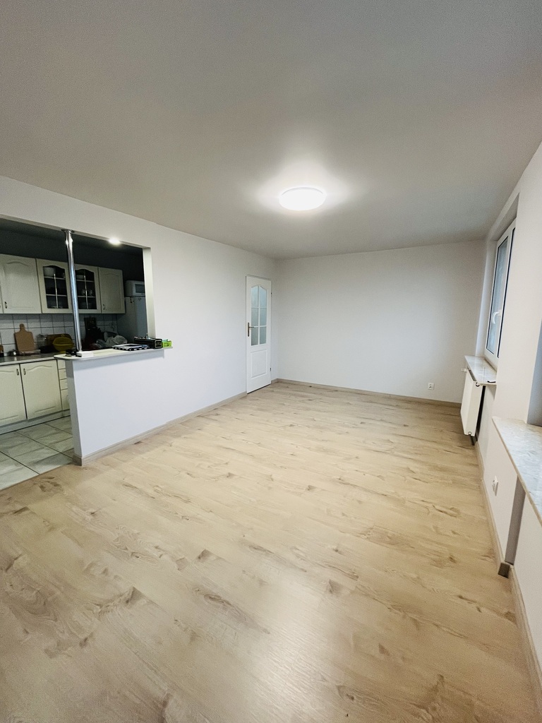 3 pokojowe mieszkanie z balkonem na Gumieńcach (2)