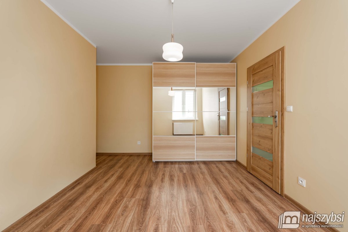 Goleniów - Dwa pokoje gotowe do własnej aranżacji (14)