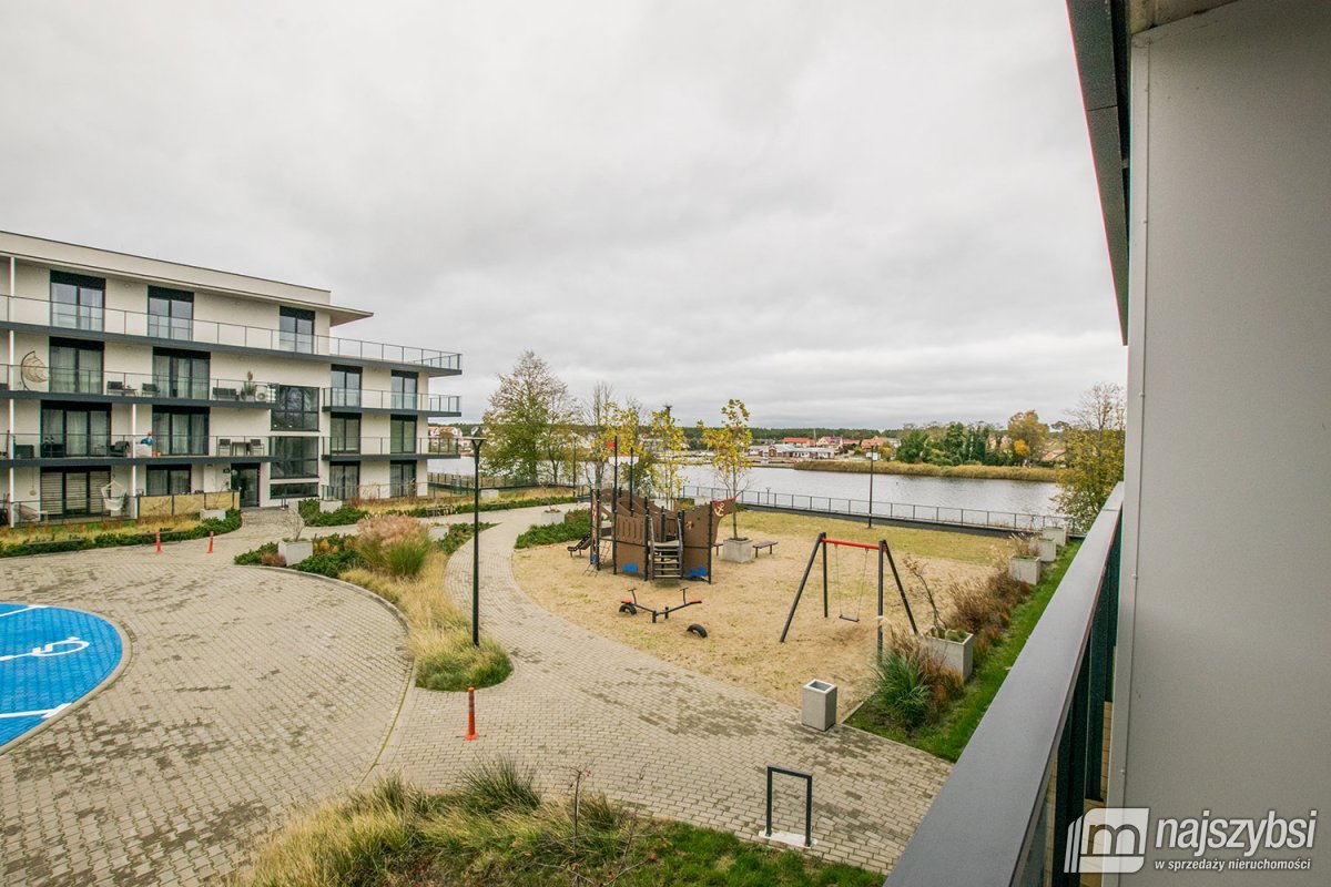 Dziwnów - apartament z miejscem postojowym (14)