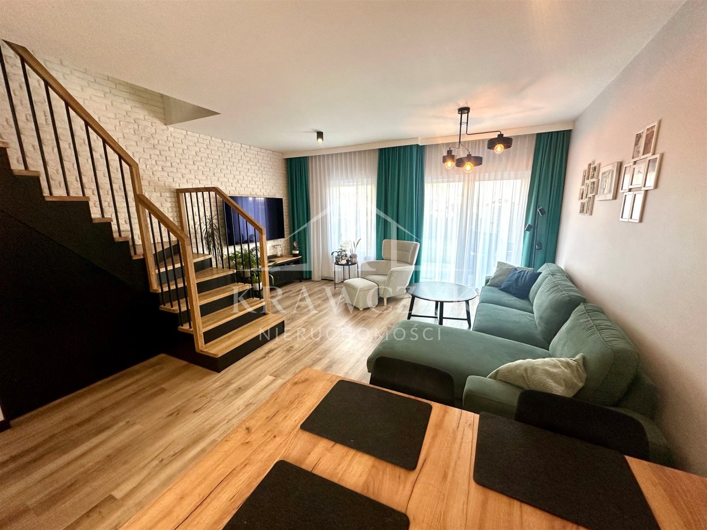 GUMIEŃCE SZEREG 2022r. 4pok. 2 m.parkingowe, ogród (1)