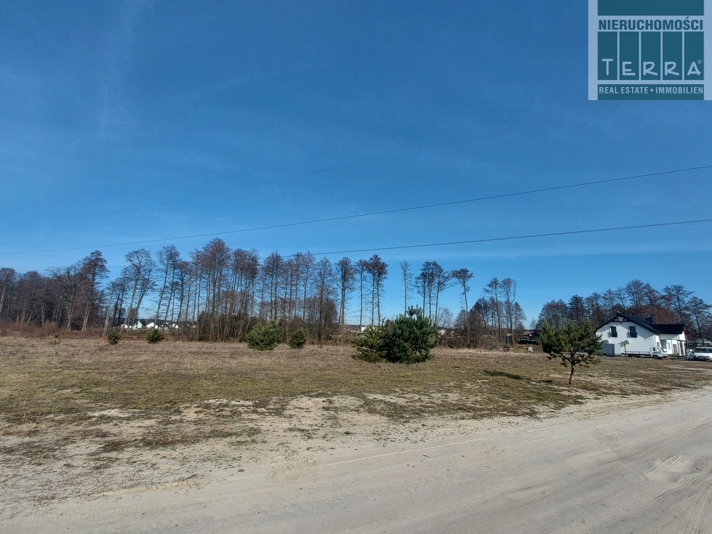 Działka budowlana z pełnym uzbrojeniem w Płotach (8)