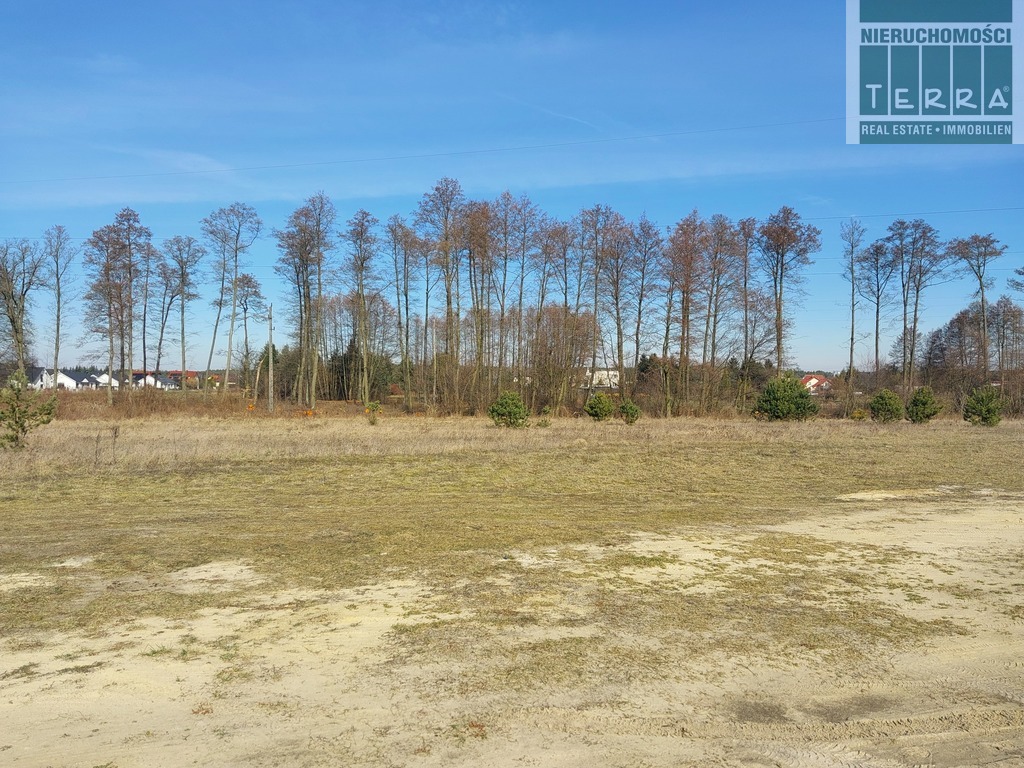 Działka budowlana z pełnym uzbrojeniem w Płotach (6)