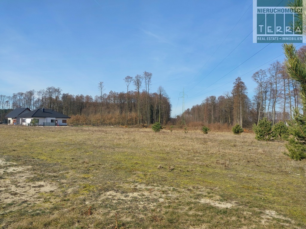 Działka budowlana z pełnym uzbrojeniem w Płotach (5)