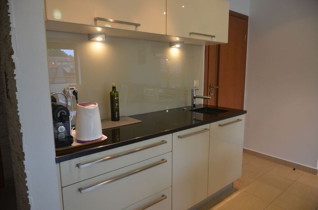 Rewal, 2 pokoje dobry standard z widokiem na morze (11)