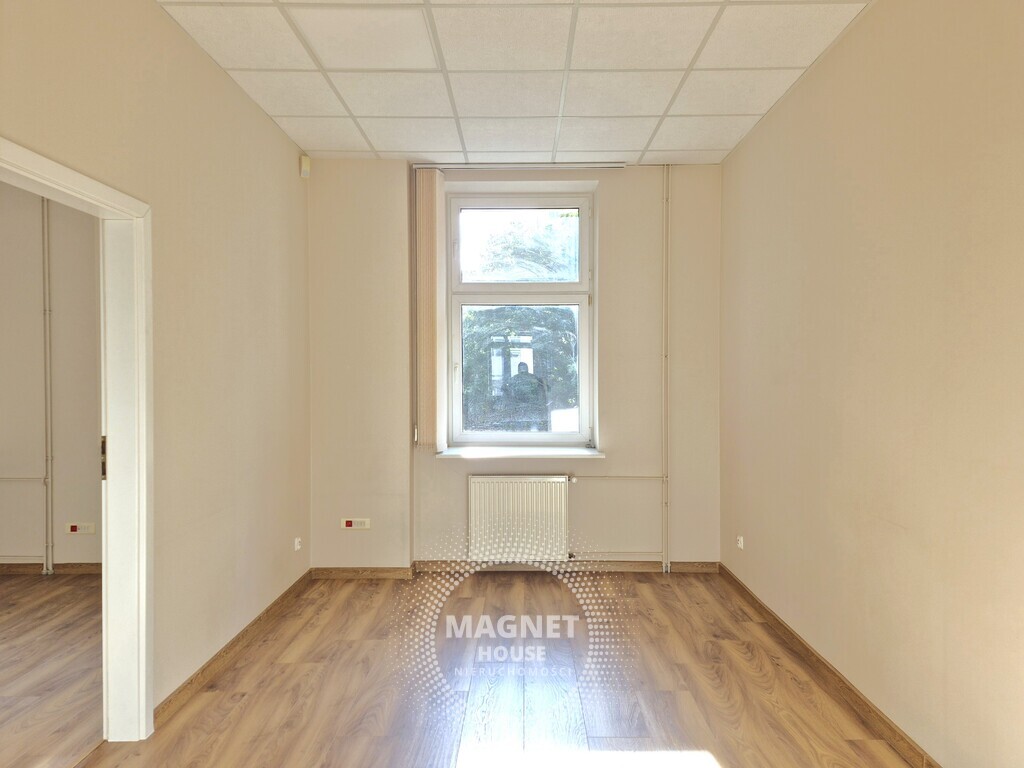 Lokal biurowo-usługowy 6 pokoi 97mkw (3)