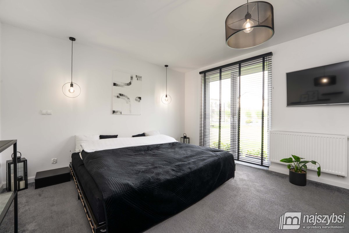 Kołobrzeg/Nieżyn Dom jednorodzinny o pow.181m2 (17)