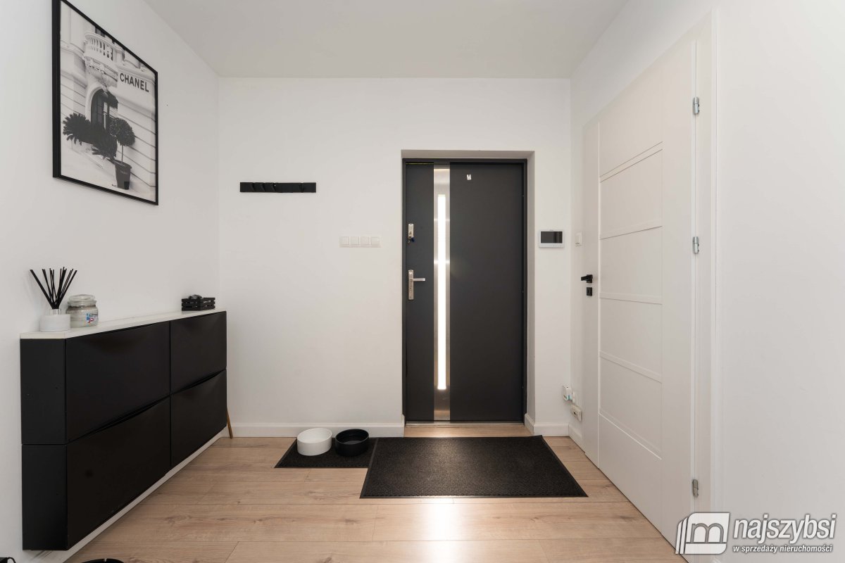 Kołobrzeg/Nieżyn Dom jednorodzinny o pow.181m2 (18)