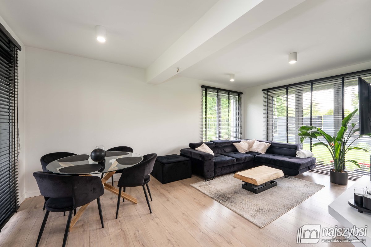 Kołobrzeg/Nieżyn Dom jednorodzinny o pow.181m2 (5)