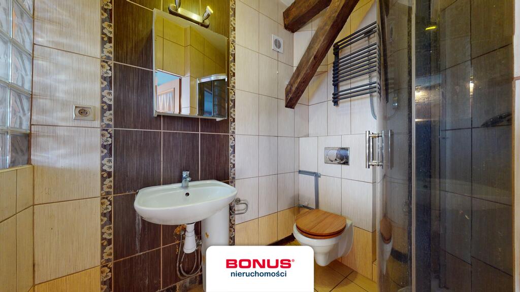 Dwa duże pokoje w świetnej lokalizacji (9)