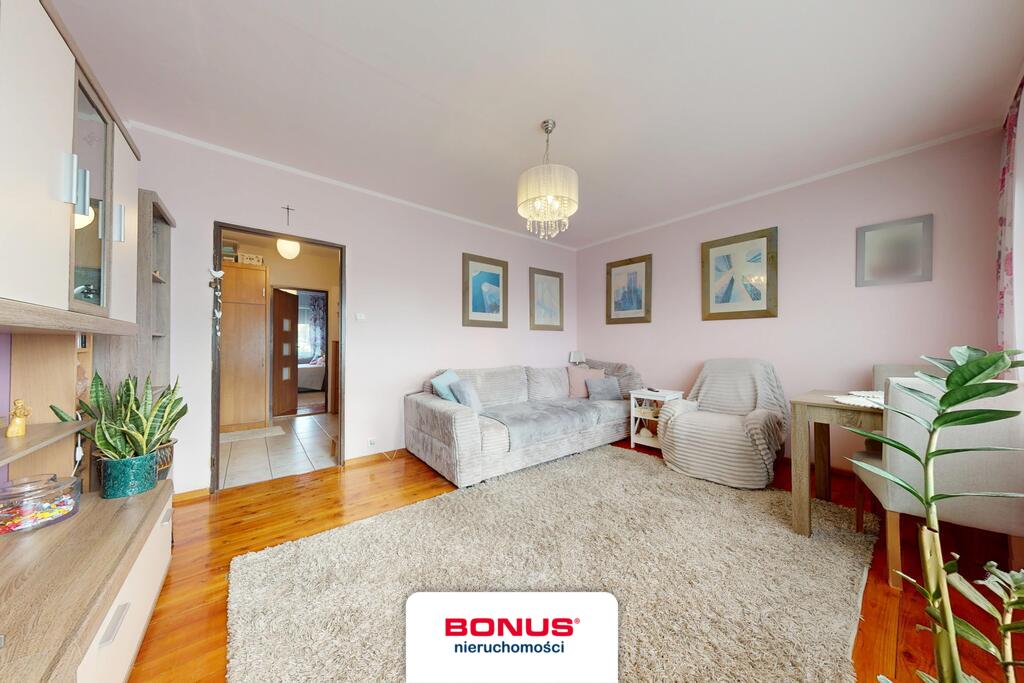 Rozkładowe i przestronne trzypokojowe mieszkanie (2)