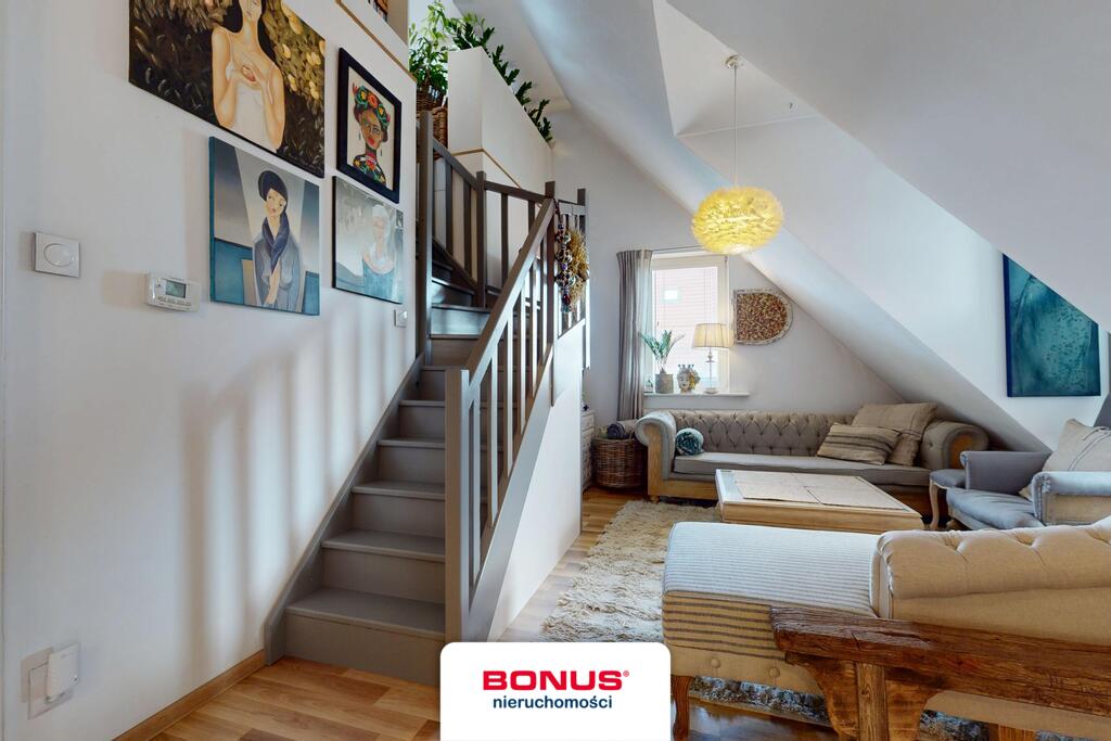 Dwupoziomowe mieszkanie w wysokim standardzie (4)