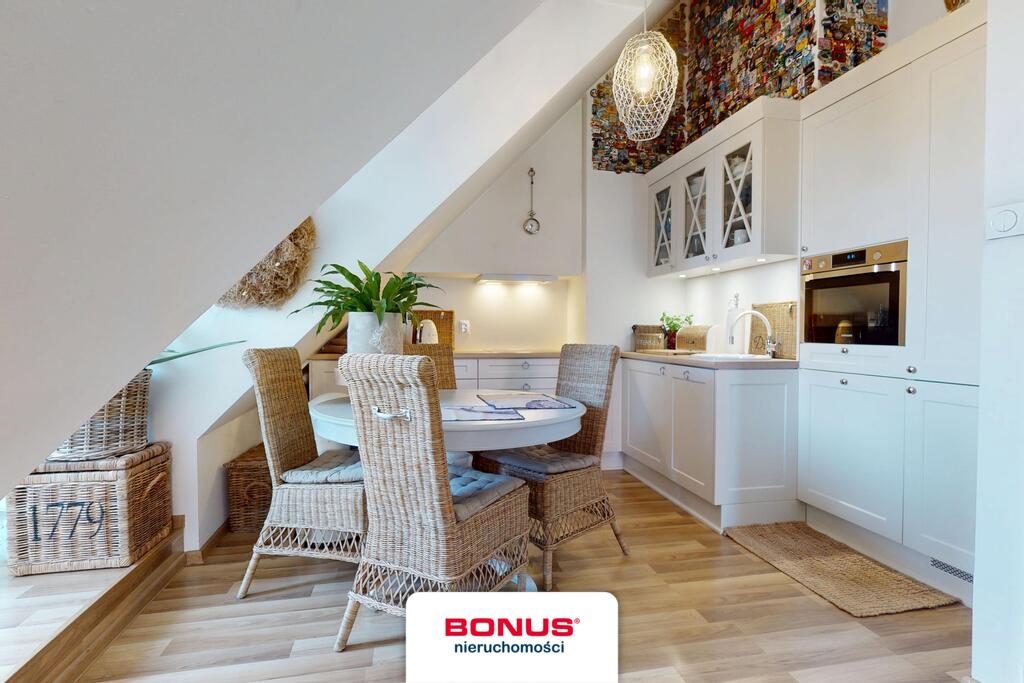 Dwupoziomowe mieszkanie w wysokim standardzie (5)
