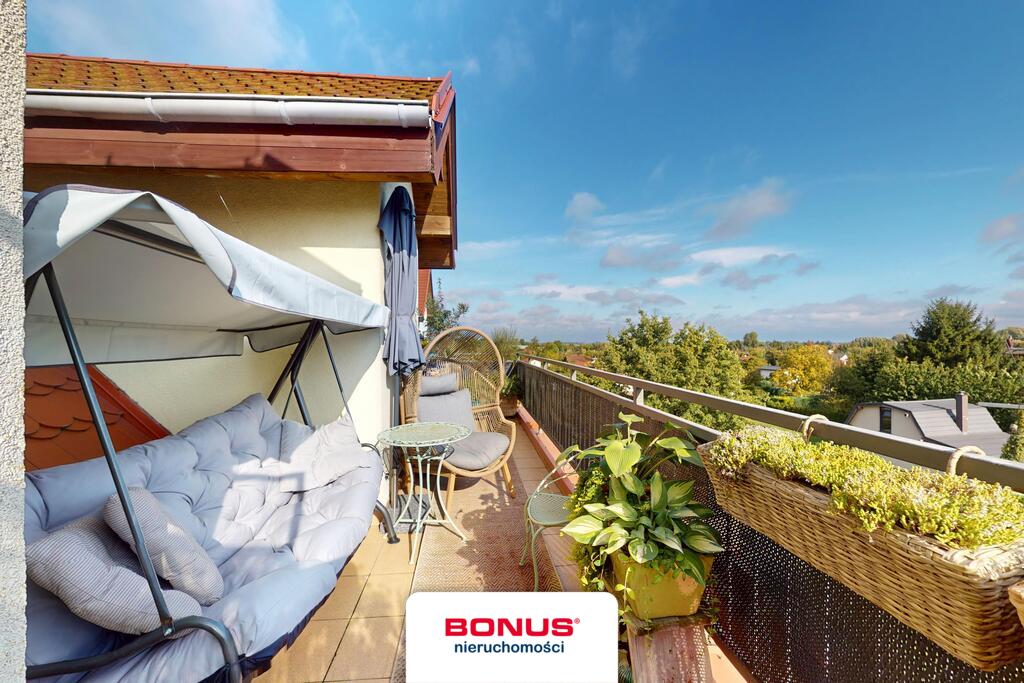 Dwupoziomowe mieszkanie w wysokim standardzie (21)