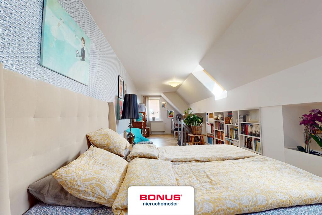 Dwupoziomowe mieszkanie w wysokim standardzie (14)