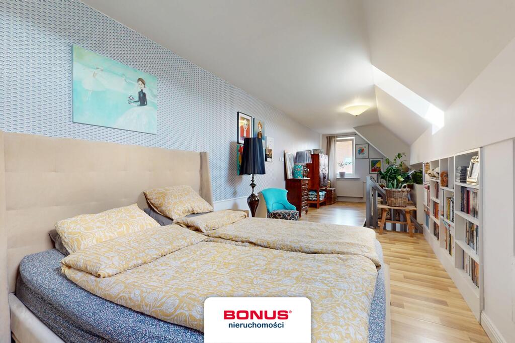 Dwupoziomowe mieszkanie w wysokim standardzie (13)