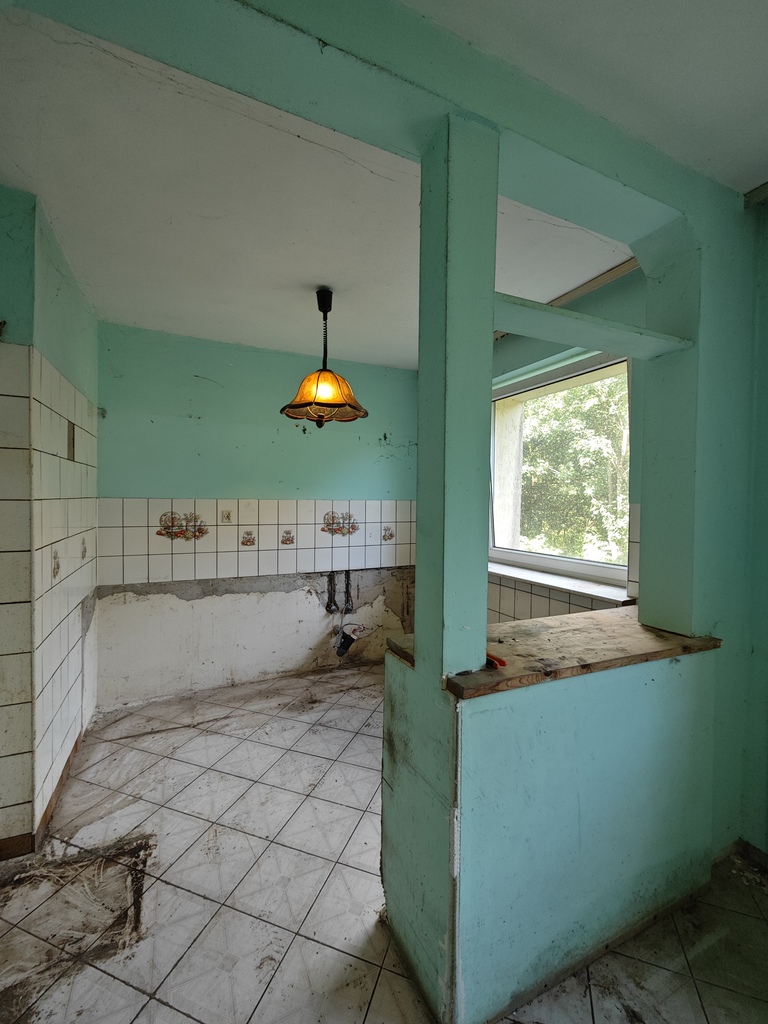 Bliźniak do kapitalnego remontu na Osowie! (16)