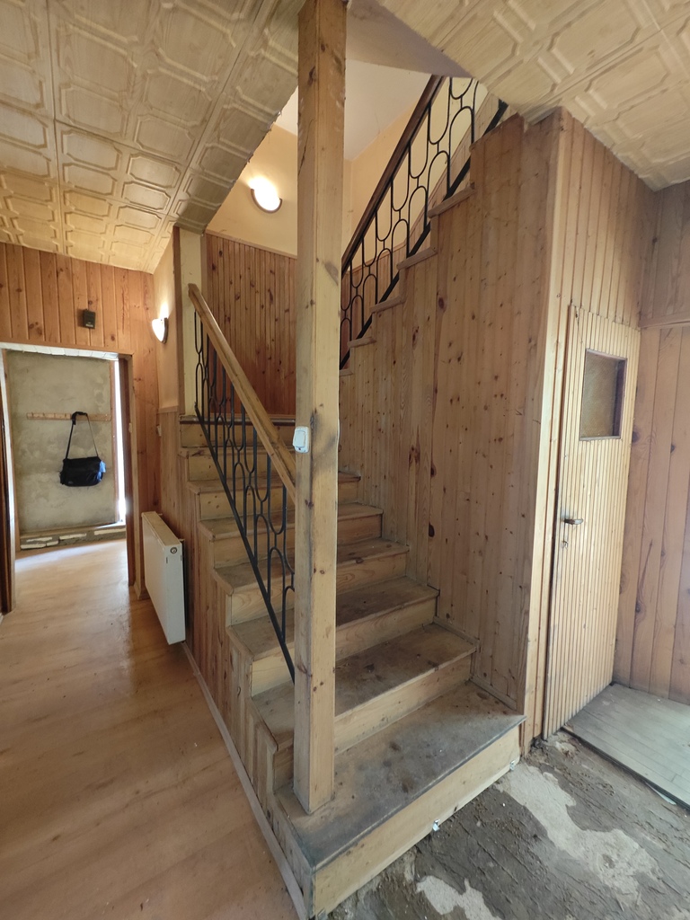 Bliźniak do kapitalnego remontu na Osowie! (18)