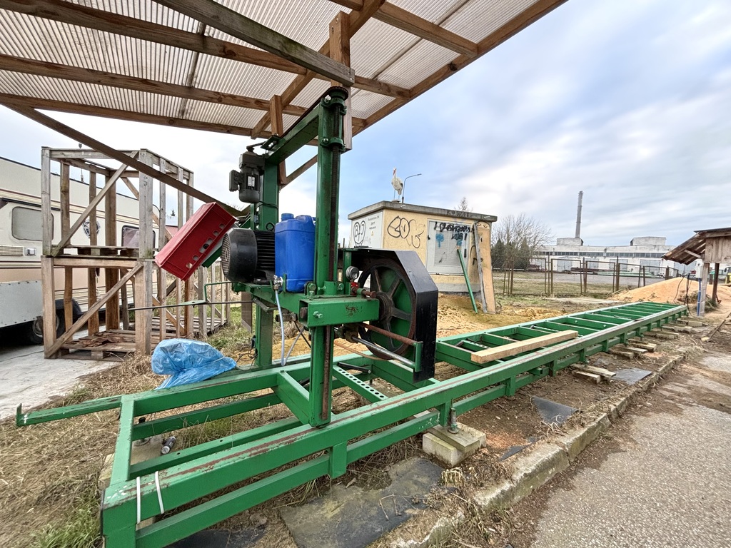 Stolarnia, Suszarnia drewna z wyposażeniem Police! (2)