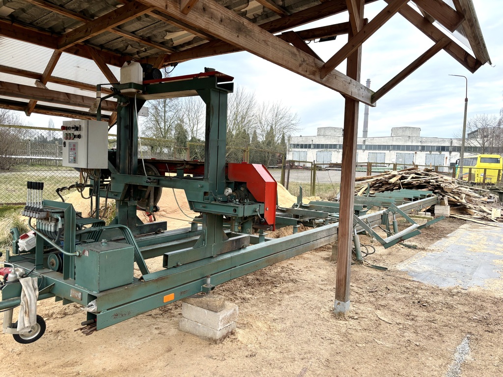 Stolarnia, Suszarnia drewna z wyposażeniem Police! (3)