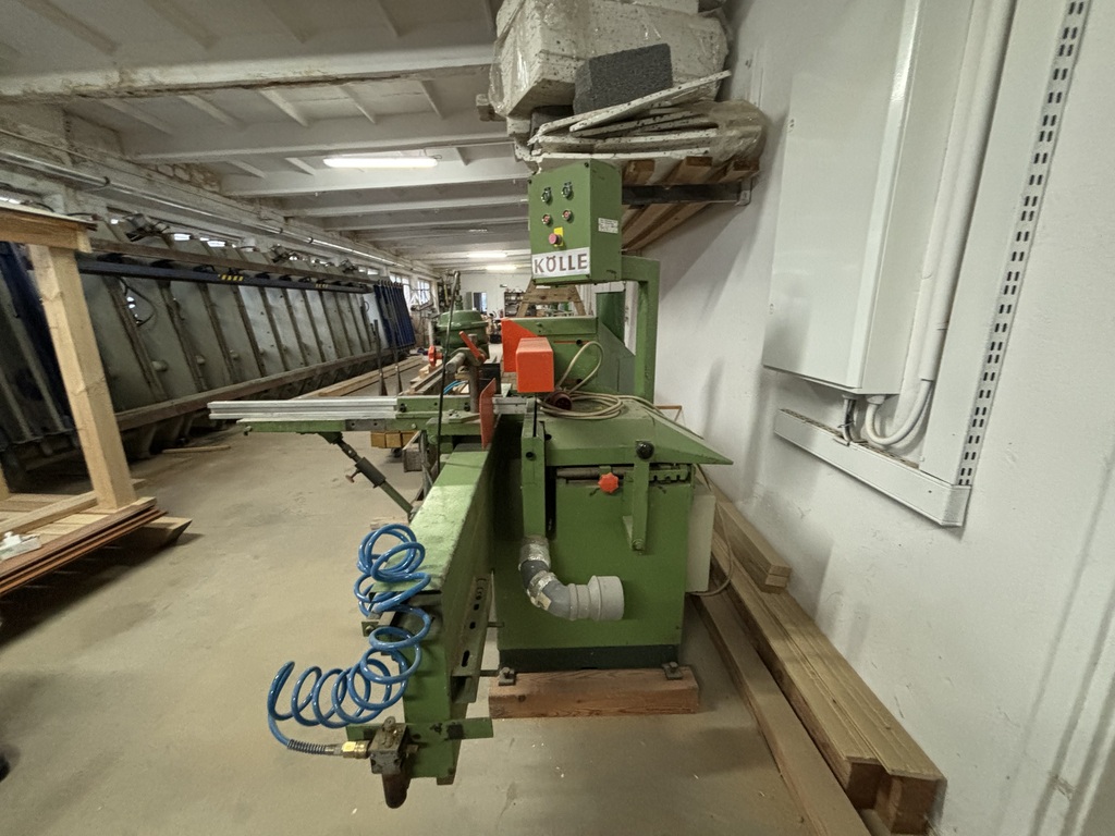 Stolarnia, Suszarnia drewna z wyposażeniem Police! (12)