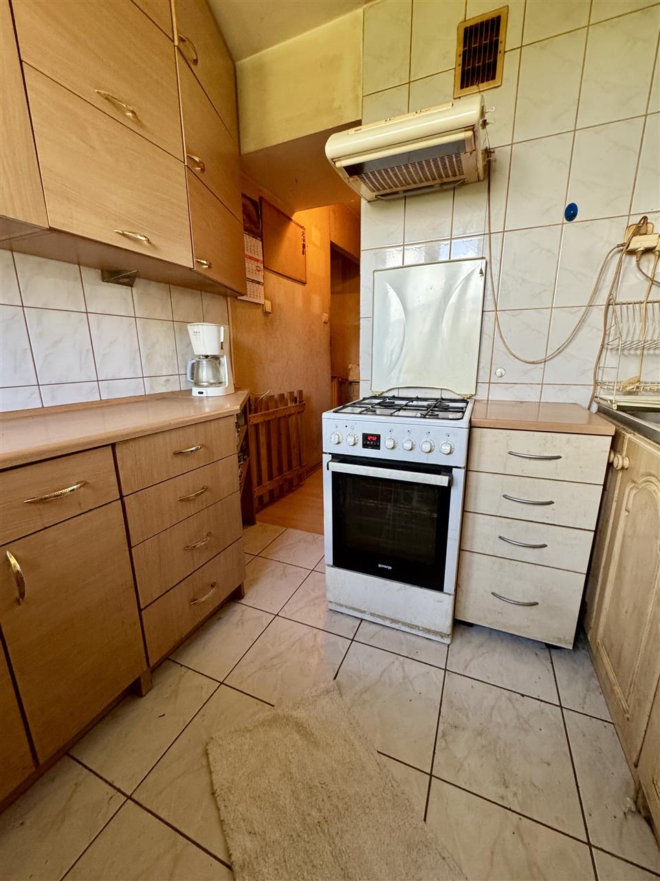 Mieszkanie do remontu, 500m od Jeziora, niska cena (8)