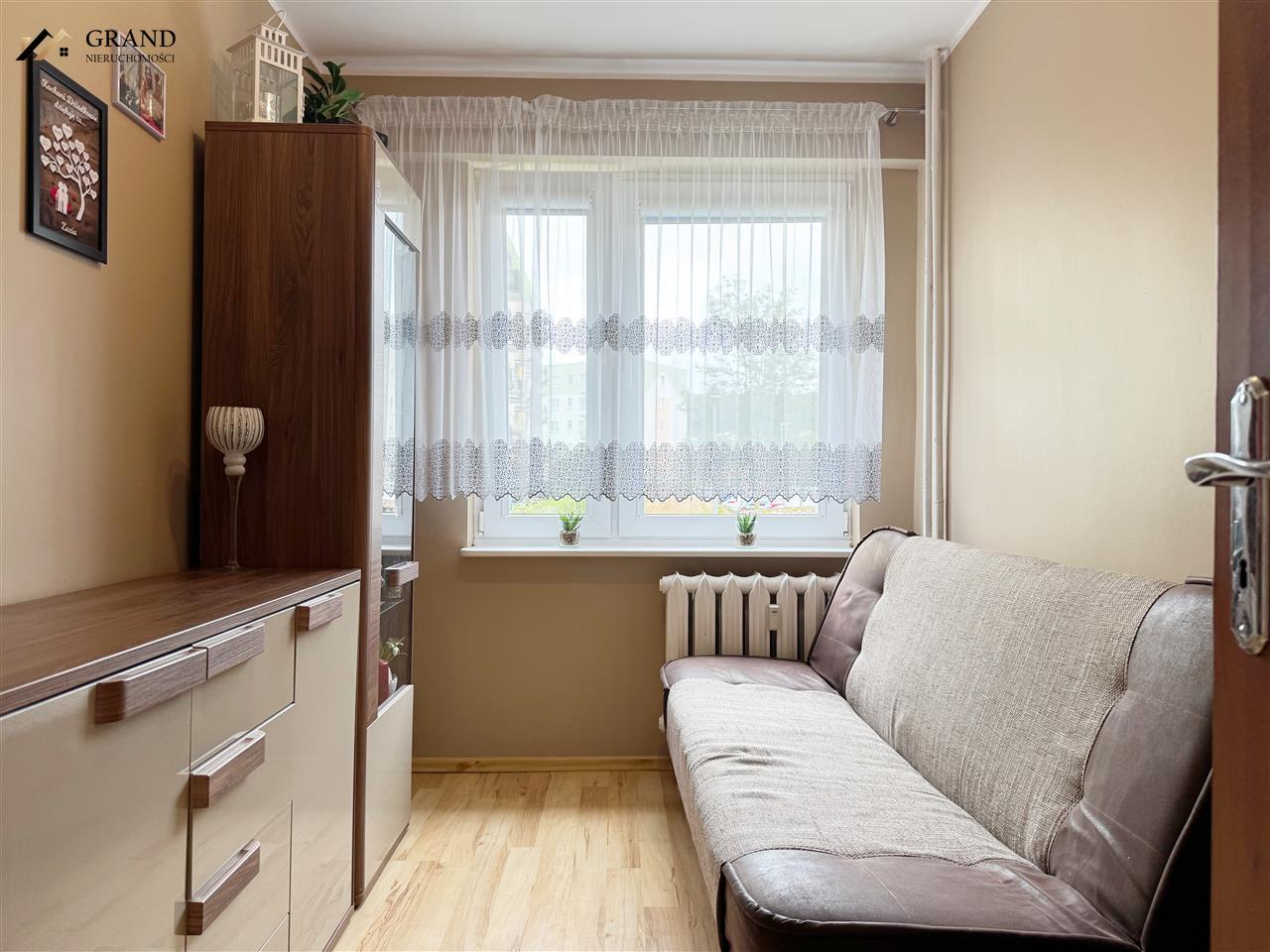 Mieszkanie 3 pokojowe- os. Bukowe (12)