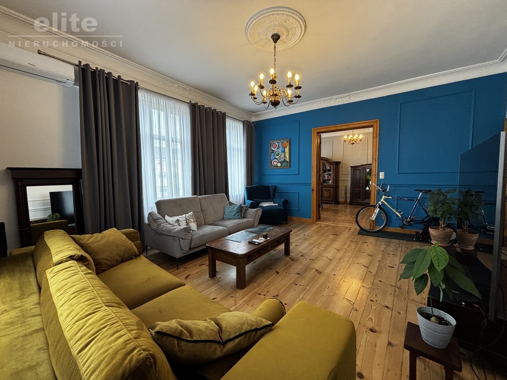 3 pokoje, balkon, garderoba, spiżarnia, piwnica (6)