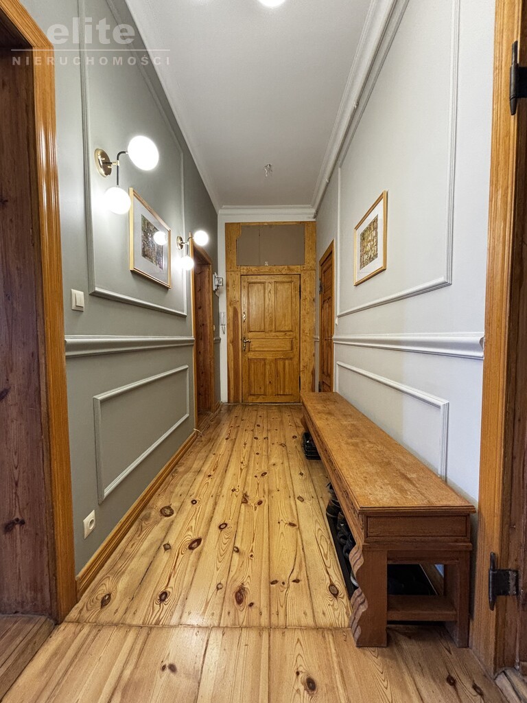 3 pokoje, balkon, garderoba, spiżarnia, piwnica (10)